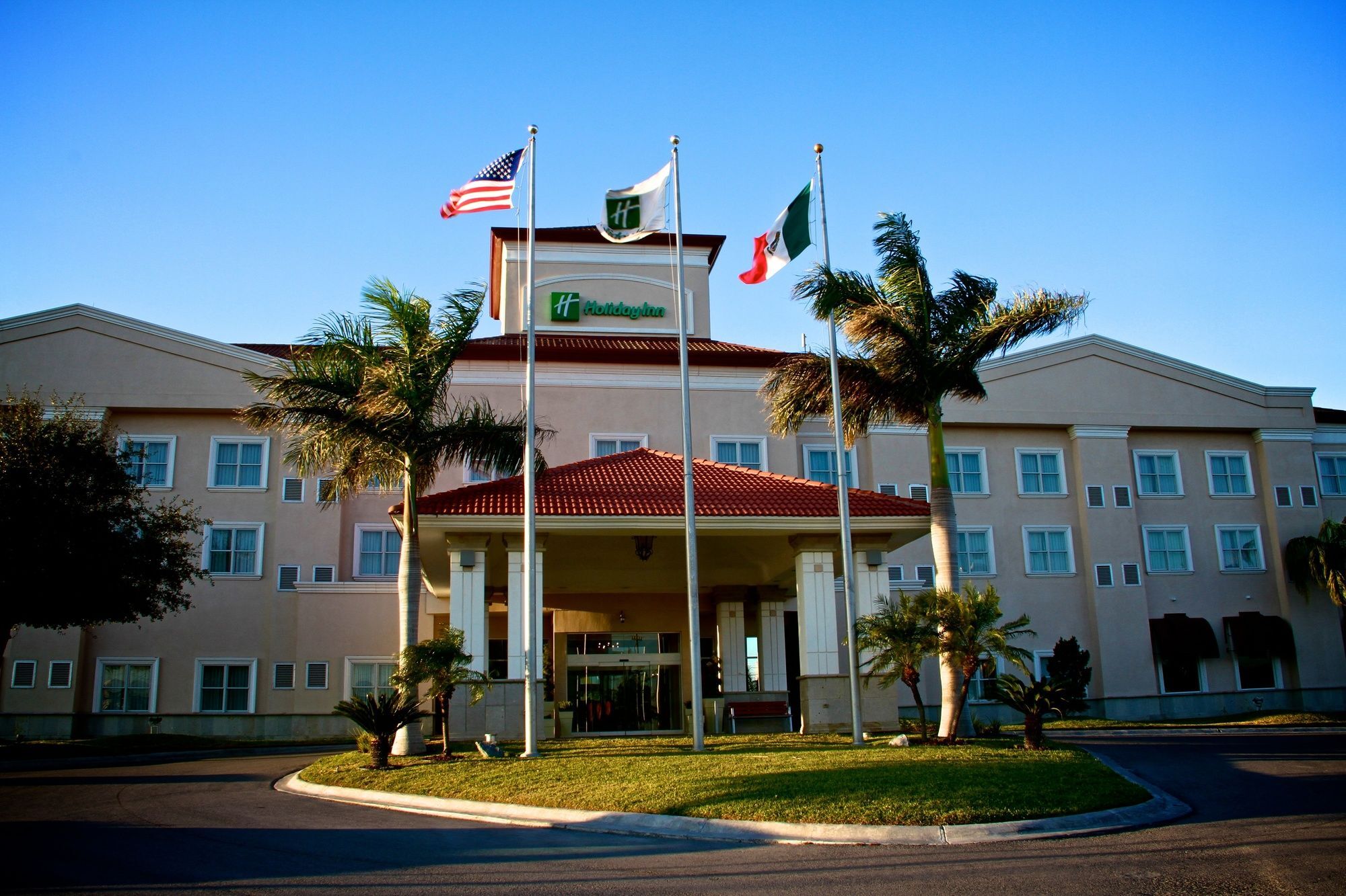 Holiday Inn Reynosa Industrial Poniente, An Ihg Hotel Экстерьер фото